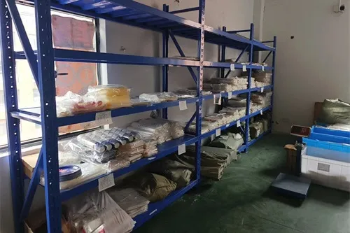 Clean shelves Clean shelves